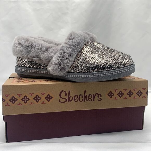 Skechers Woman's Cozy Campfire Pewter Dream Glam Metallic Faux Fur Slippers - Picture 1 of 14